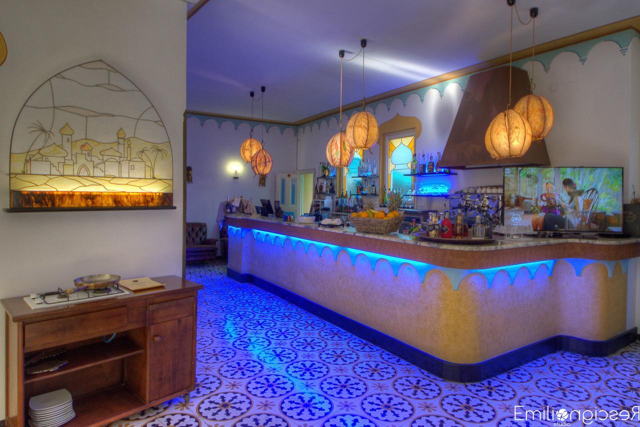 Hotel Arabesque Varigotti Kültér fotó