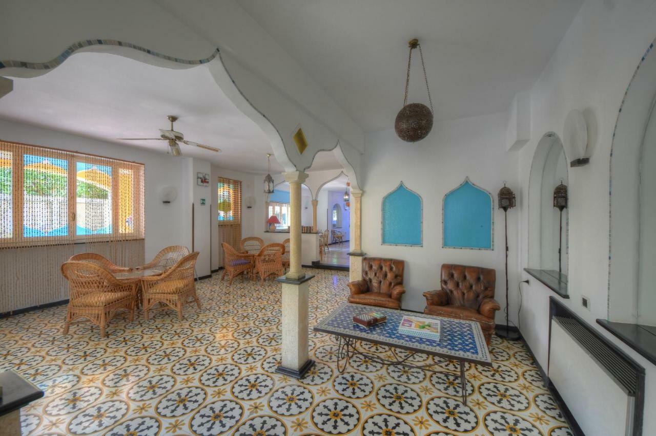 Hotel Arabesque Varigotti Kültér fotó