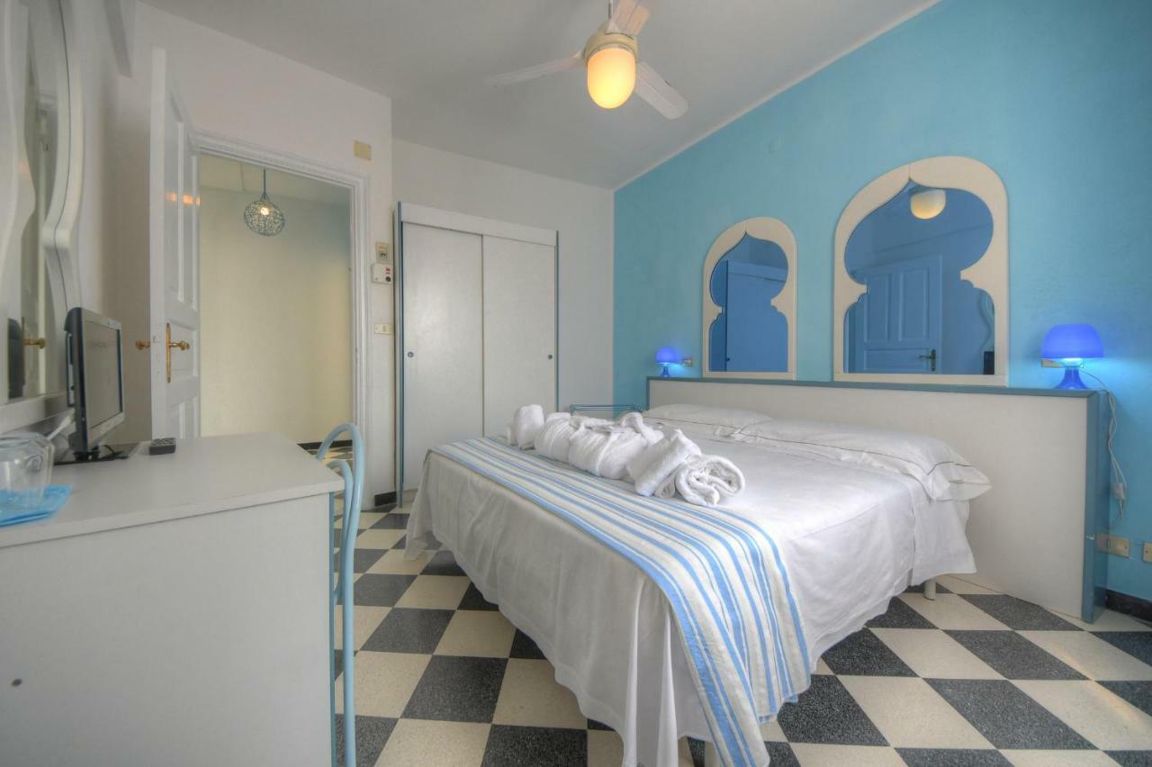 Hotel Arabesque Varigotti Kültér fotó
